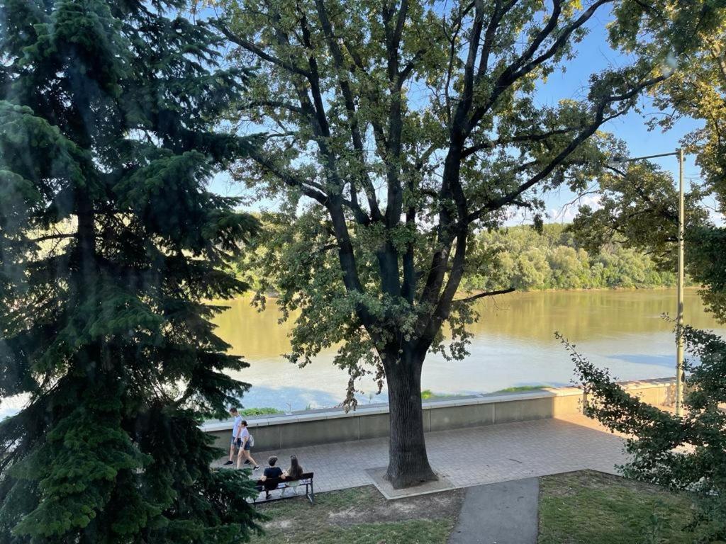 Hip Riverview Bestern سيغيد المظهر الخارجي الصورة